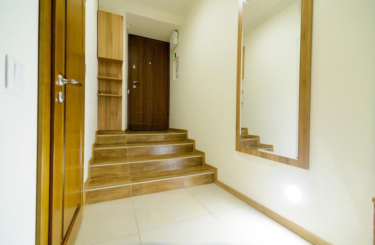 Vip Апартаменти Ван Гог На Площі Ринок Lviv Exterior foto